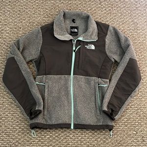 The North Face Women’s Gray Jacket